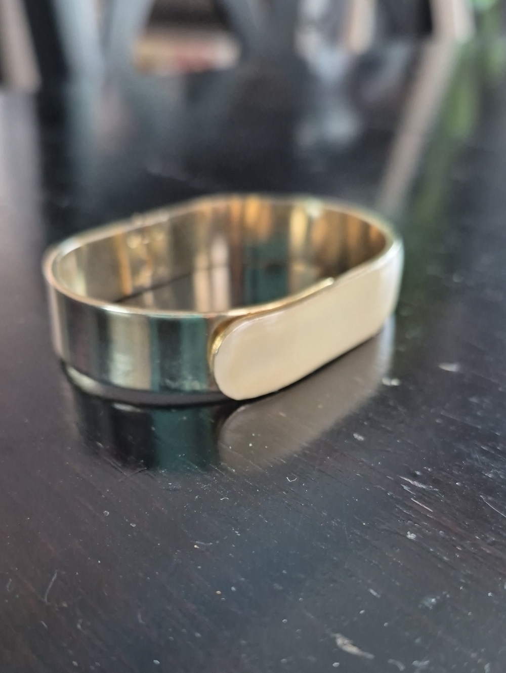 Vintage Gold-Toned Women's Hinged Bangle Bracelet